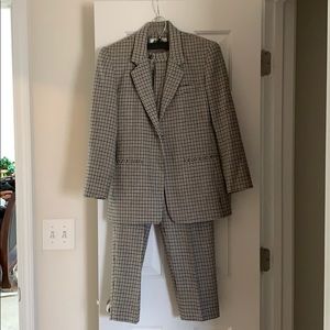 Casual Corner 2pc suit
